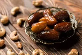 خرما و لاغری